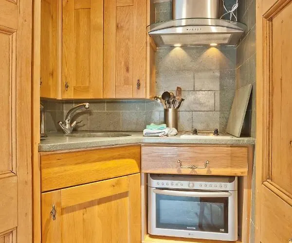 Bridge Cottages, Bridge House & Bridge Suite, Sleeps 12 Σπίτι διακοπών