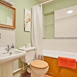 Bridge Cottages, Bridge House & Bridge Suite, Sleeps 12 Prázdninový dům Coniston
